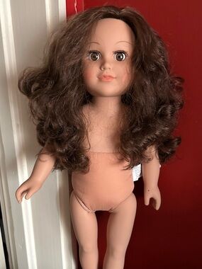 My Life As Brunette Doll